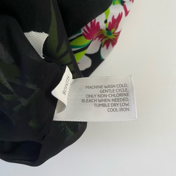 OLD NAVY Women's XS Halter Top Tropical Print Floral Backless V Neck - Picture 9 of 11